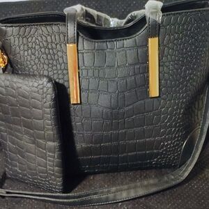 Chic Black Crocodile-Embossed Tote Bag with Gold Accents